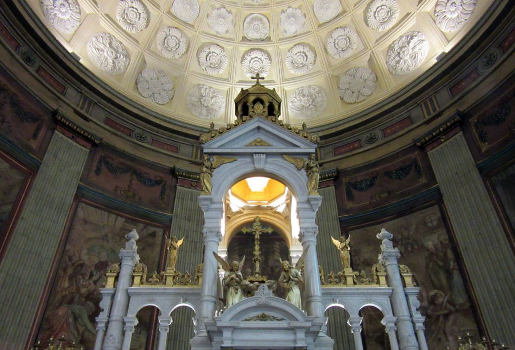 Mise en lumière de la chapelle Mongazon à Angers